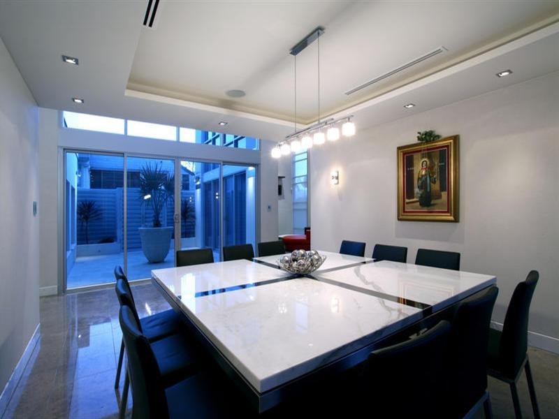 Isle Of Capri QLD 4217