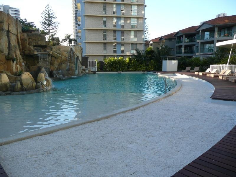 602-18 Fern Street, Surfers Paradise QLD 4217