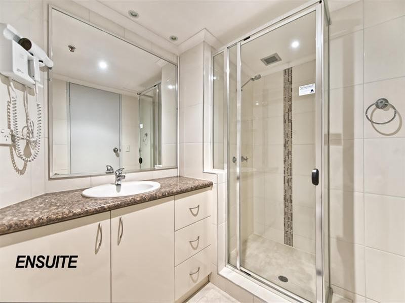 30 Laycock Street – Aegean, Surfers Paradise QLD 4217