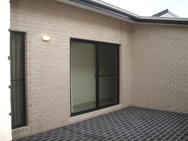 11 Moorhen Street, Coomera QLD 4209