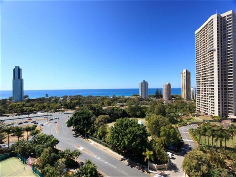 68 The Nelson’ 5 Admiralty Drive, Surfers Paradise QLD 4217