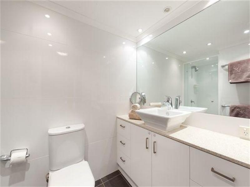 68 The Nelson’ 5 Admiralty Drive, Surfers Paradise QLD 4217