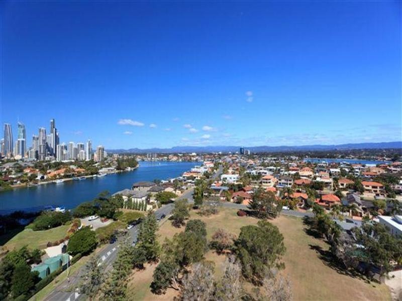 68 The Nelson’ 5 Admiralty Drive, Surfers Paradise QLD 4217