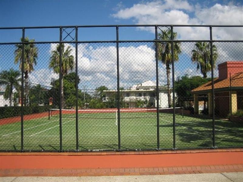 1 Paradise Island – Paradise Island Apartments, Surfers Paradise QLD 4217