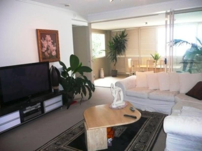 Hope Island QLD 4212