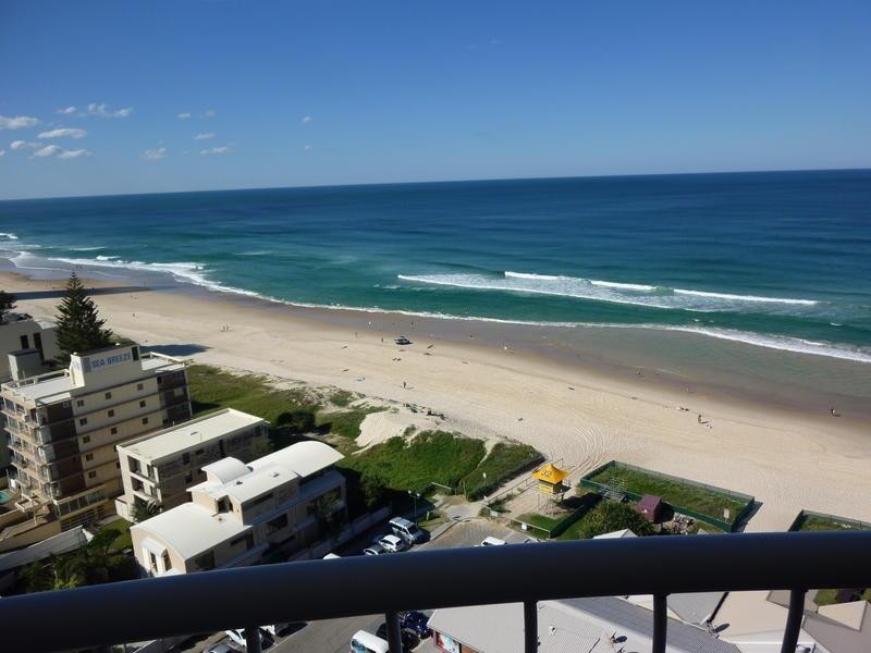 4 Thornton Street – Acapulco, Surfers Paradise QLD 4217
