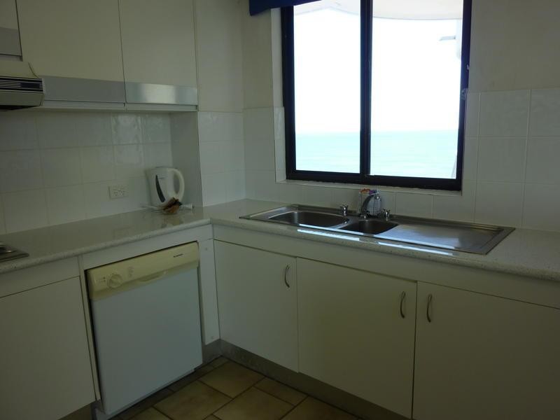 4 Thornton Street – Acapulco, Surfers Paradise QLD 4217