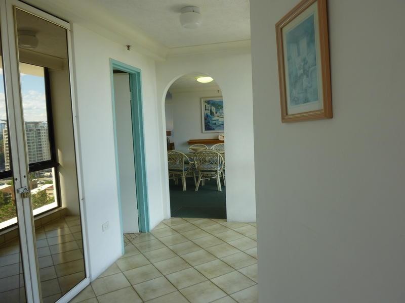 4 Thornton Street – Acapulco, Surfers Paradise QLD 4217