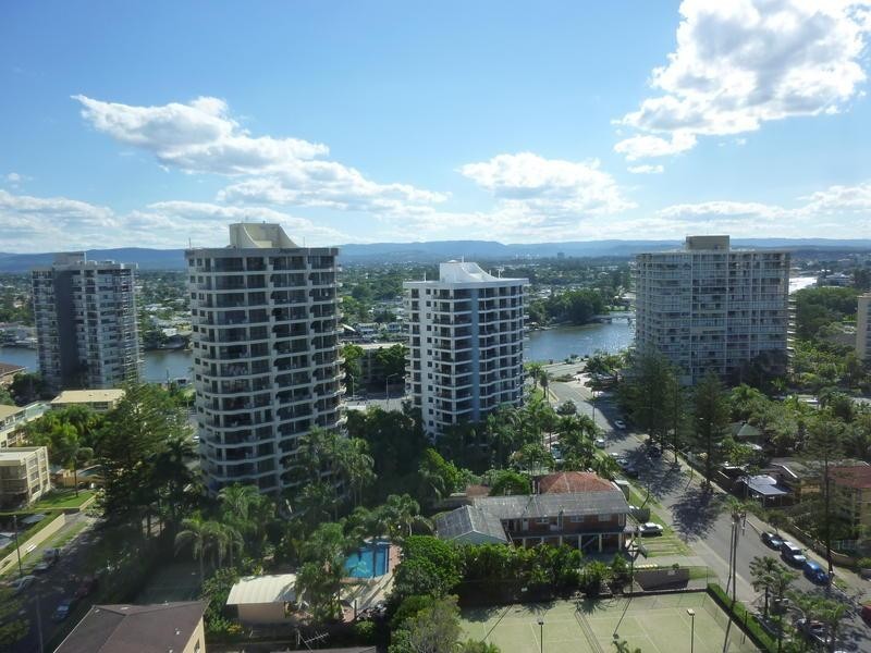 4 Thornton Street – Acapulco, Surfers Paradise QLD 4217