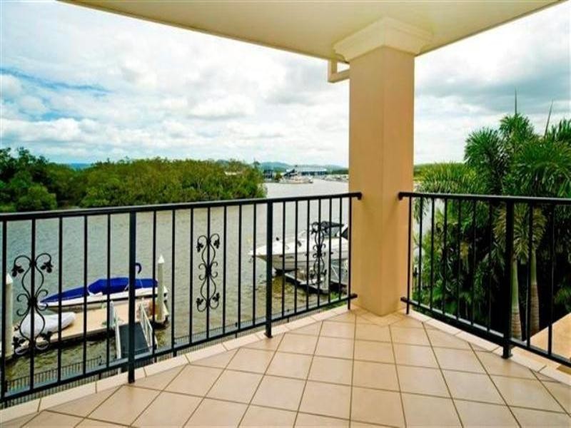 Hope Island QLD 4212