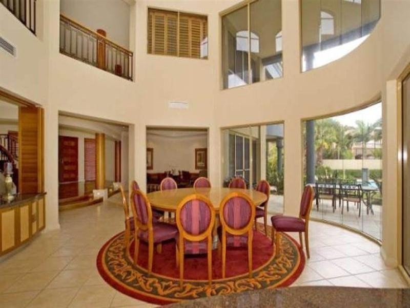 Hope Island QLD 4212