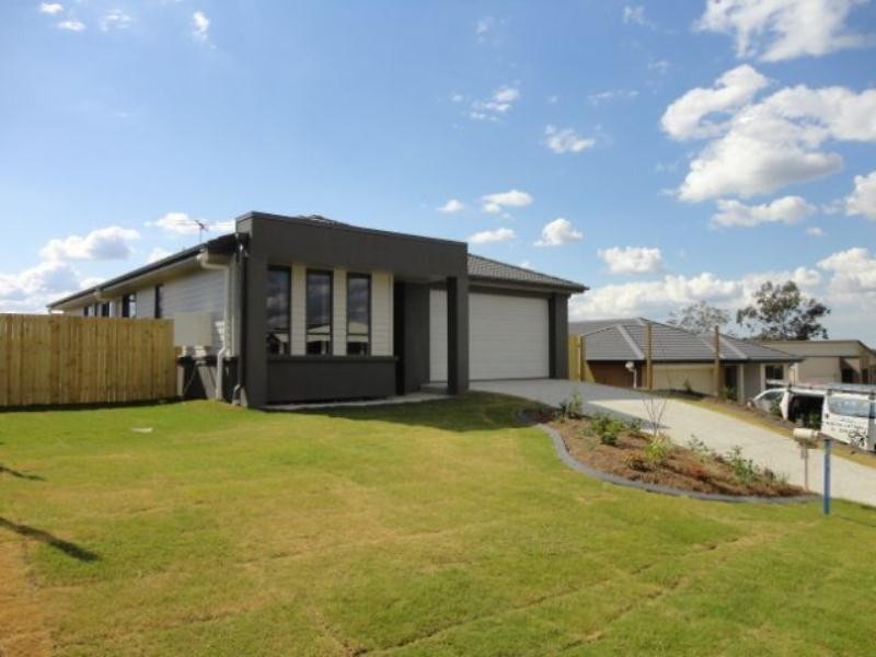7 Stanbury Drive, Goodna QLD 4300