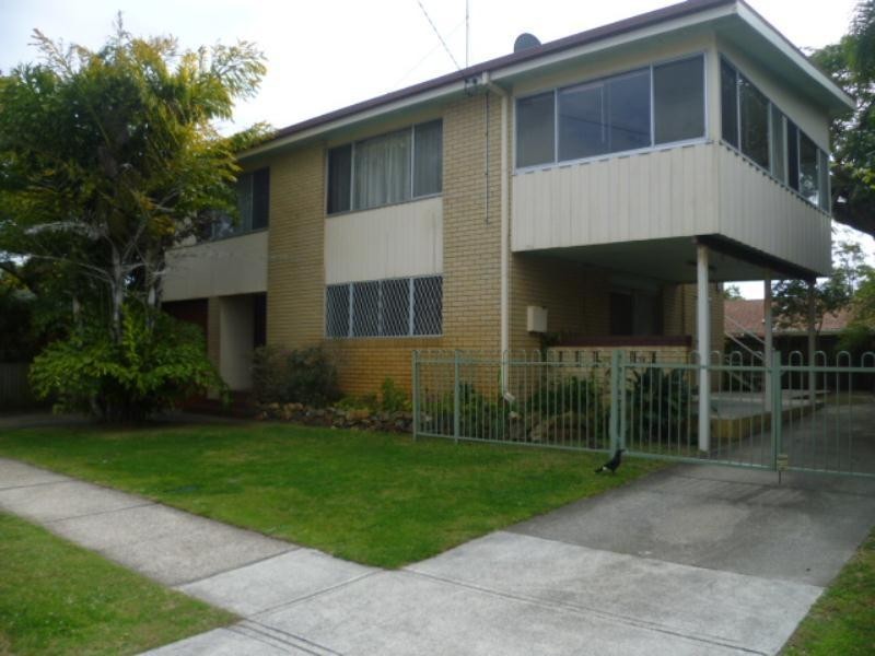 5 Parr Street, Biggera Waters QLD 4216