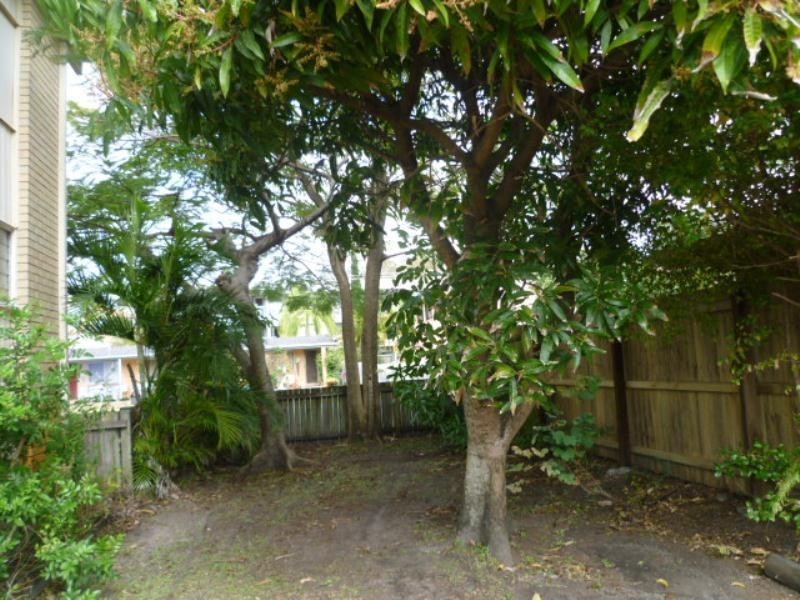 5 Parr Street, Biggera Waters QLD 4216