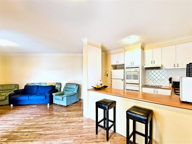 19 Monte Carlo Avenue, Surfers Paradise QLD 4217