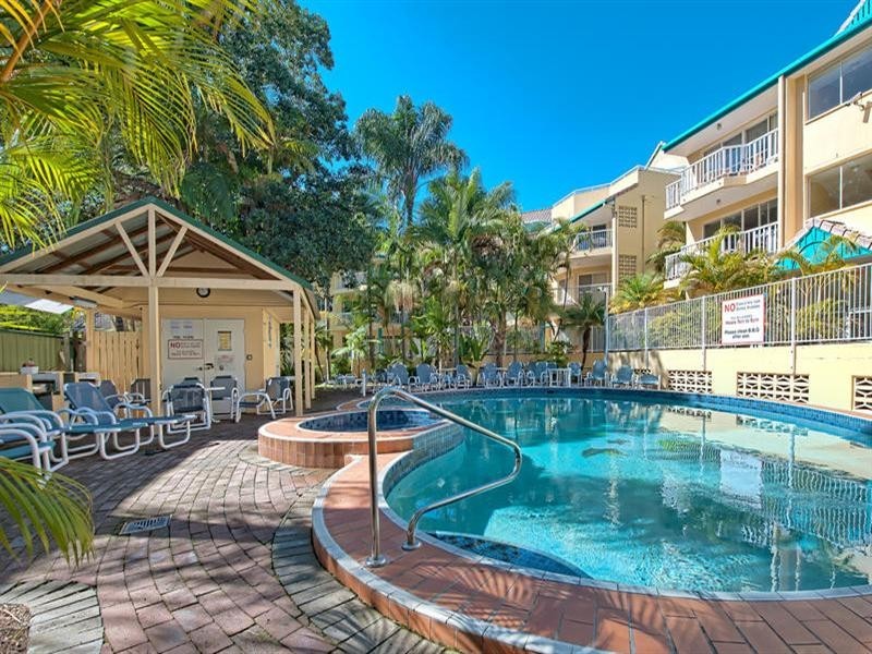 19 Monte Carlo Avenue, Surfers Paradise QLD 4217