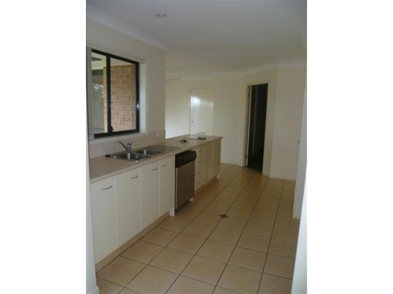 60 Greenway Boulevard, Maudsland QLD 4210