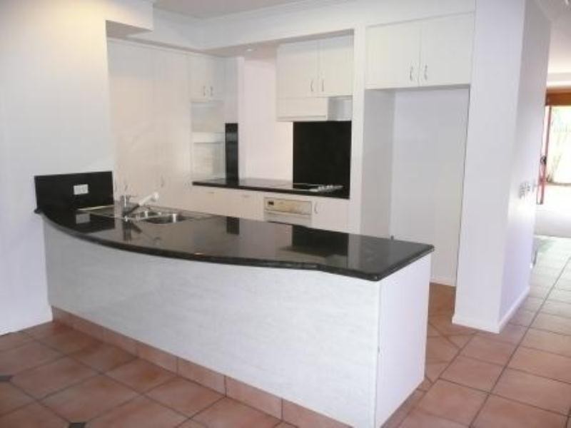 2-45 Woodroffe Avenue, Main Beach QLD 4217