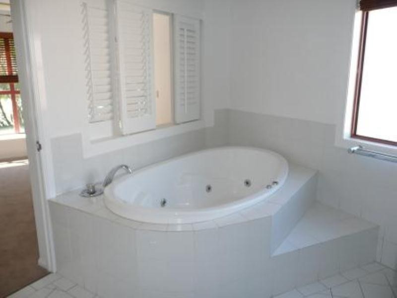 2-45 Woodroffe Avenue, Main Beach QLD 4217