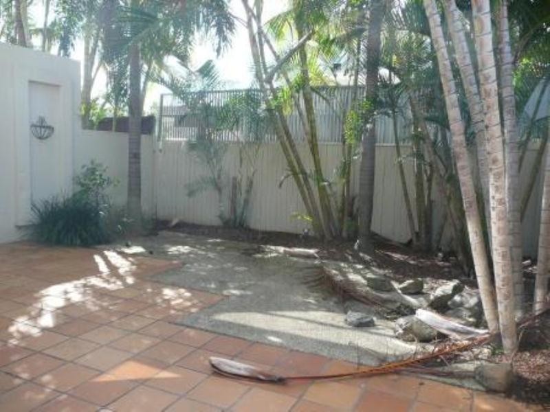 2-45 Woodroffe Avenue, Main Beach QLD 4217