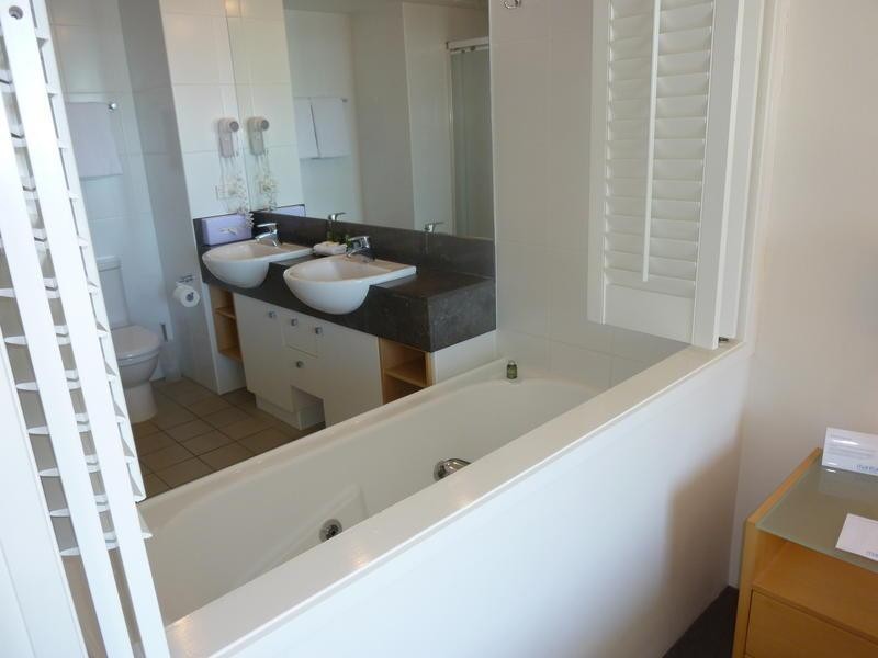 2685 Gold Coast Highway, Surfers Paradise QLD 4217