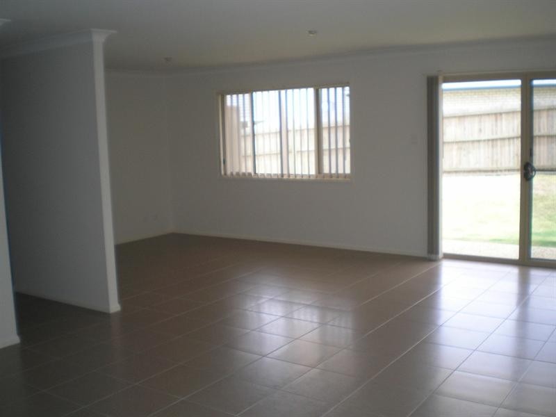 38 Pecan Drive, Upper Coomera QLD 4209