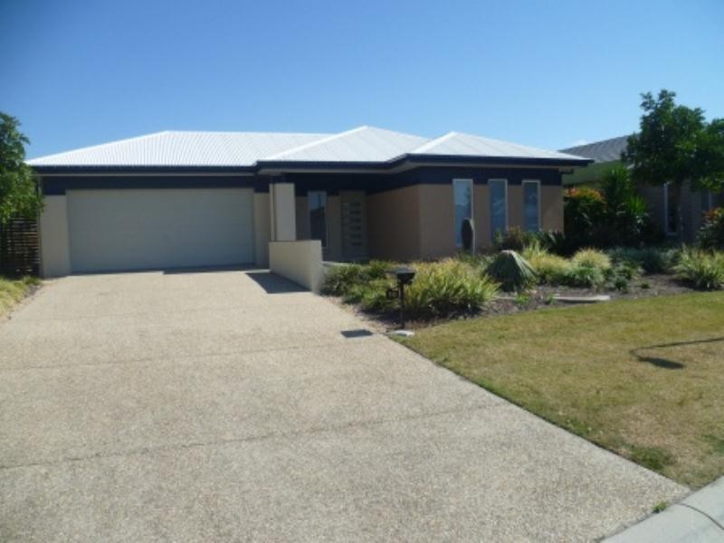 10 Riverstone Street, Ningi QLD 4511
