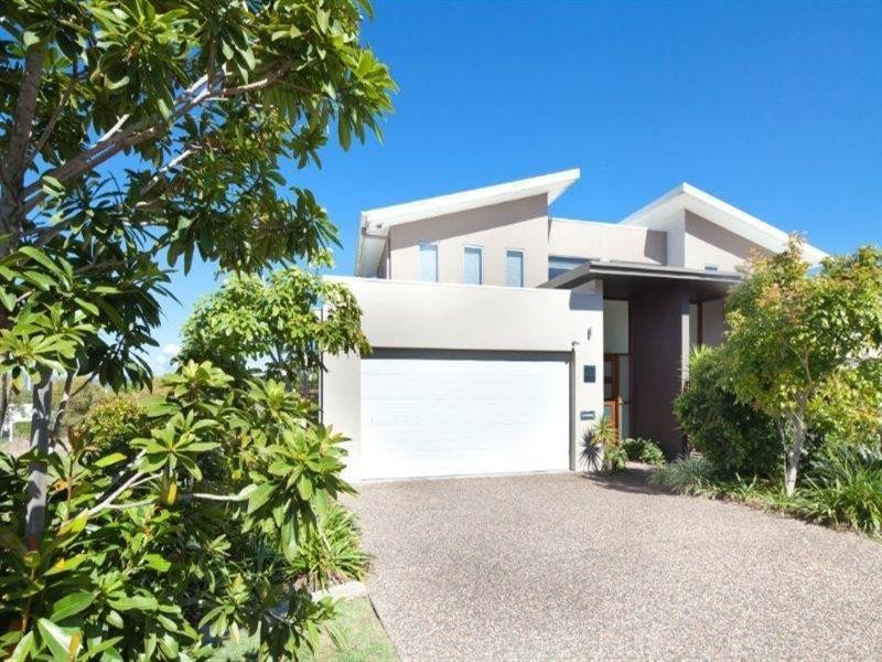 1/6025 Vista Drive. Royal Pines, Benowa QLD 4217