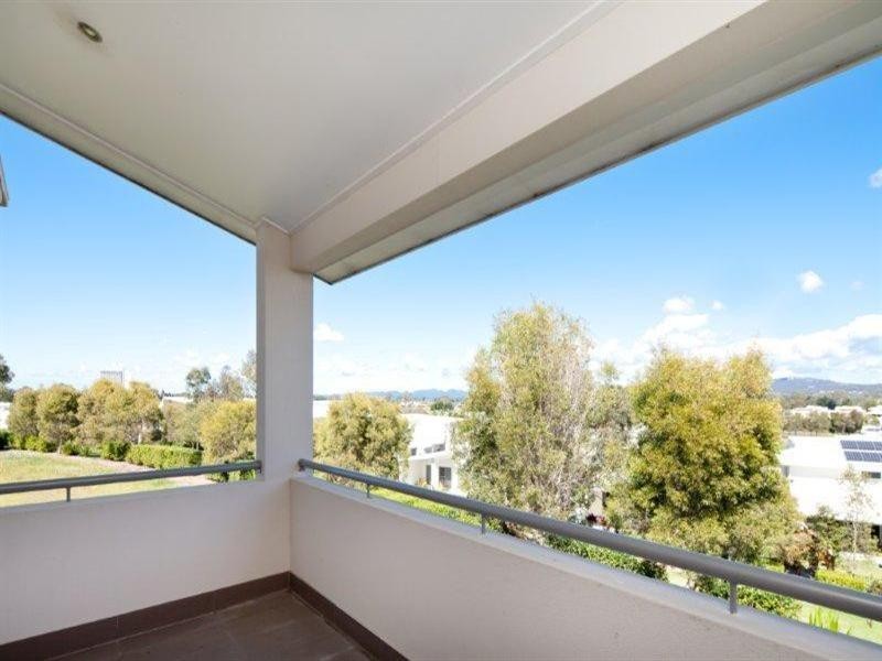 1/6025 Vista Drive. Royal Pines, Benowa QLD 4217