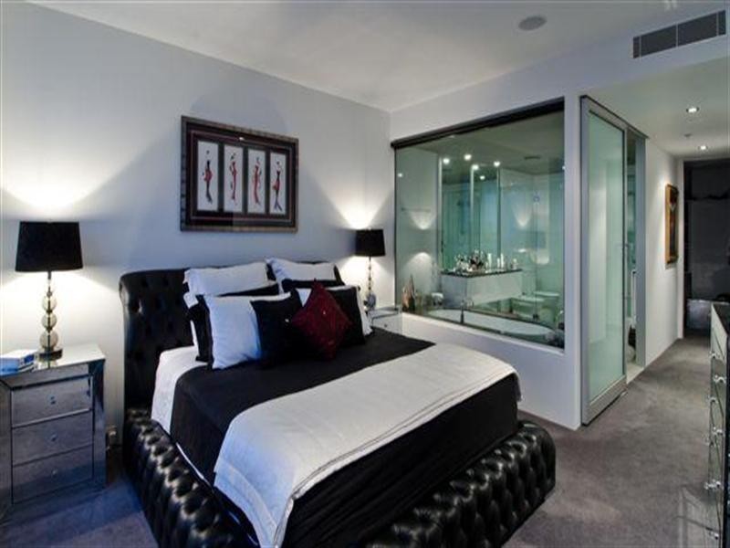 7101 Q1 9 Hamilton Avenue, Surfers Paradise QLD 4217