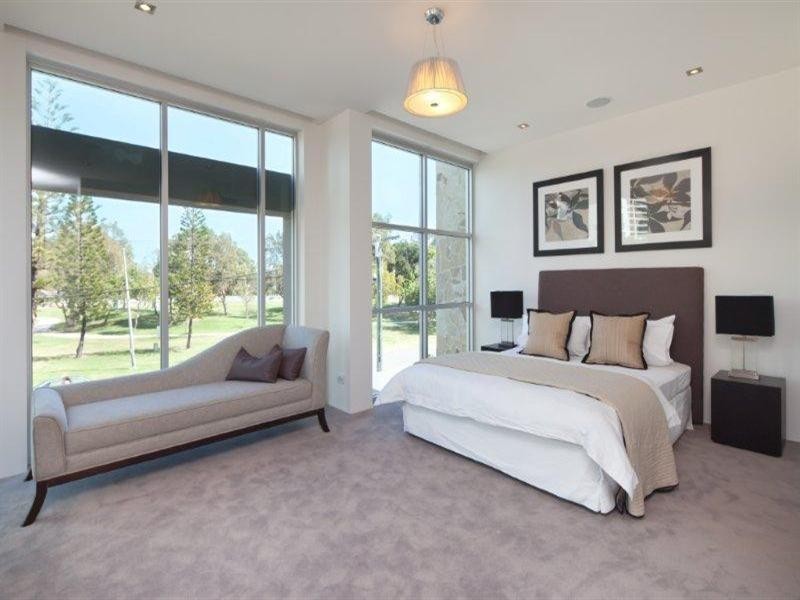 45a & 45b Breaker Street, Main Beach QLD 4217