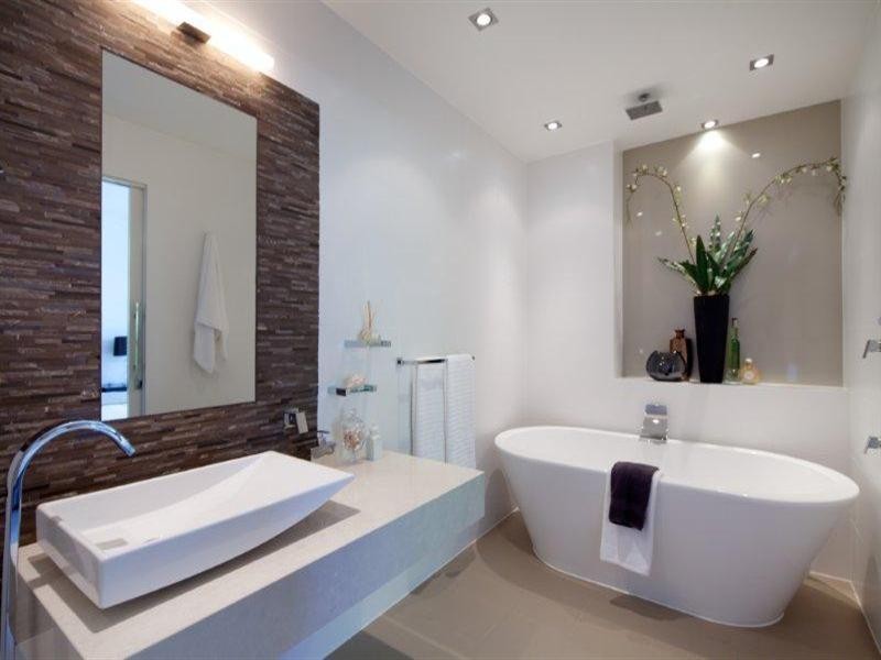 45a & 45b Breaker Street, Main Beach QLD 4217
