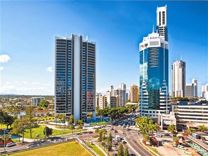 70 Remembrace Drive – Surfers Plaza Resort, Surfers Paradise QLD 4217