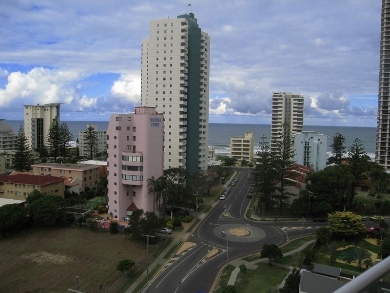 18 Fern Street – Wings Residential Resort & Spa, Surfers Paradise QLD 4217