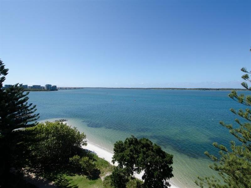 Apt 1601, 323 Bayview Street, Hollywell QLD 4216