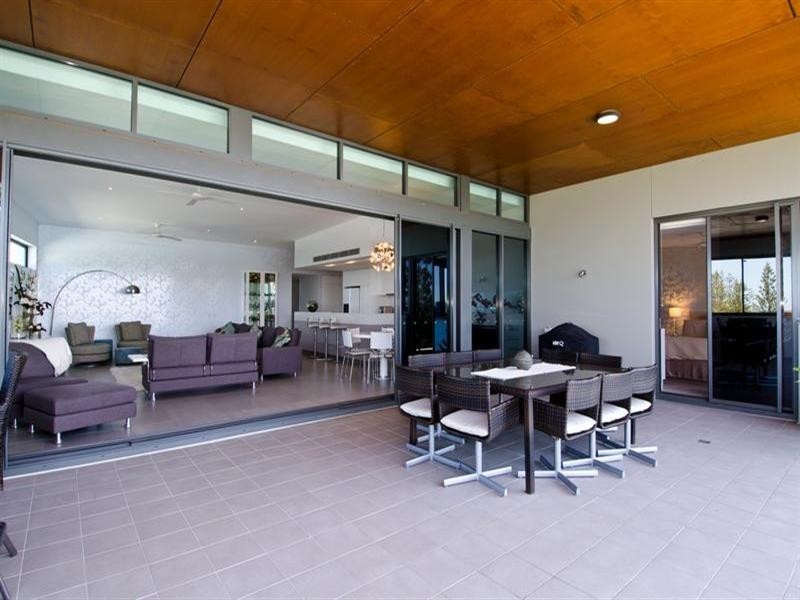 Apt 1601, 323 Bayview Street, Hollywell QLD 4216