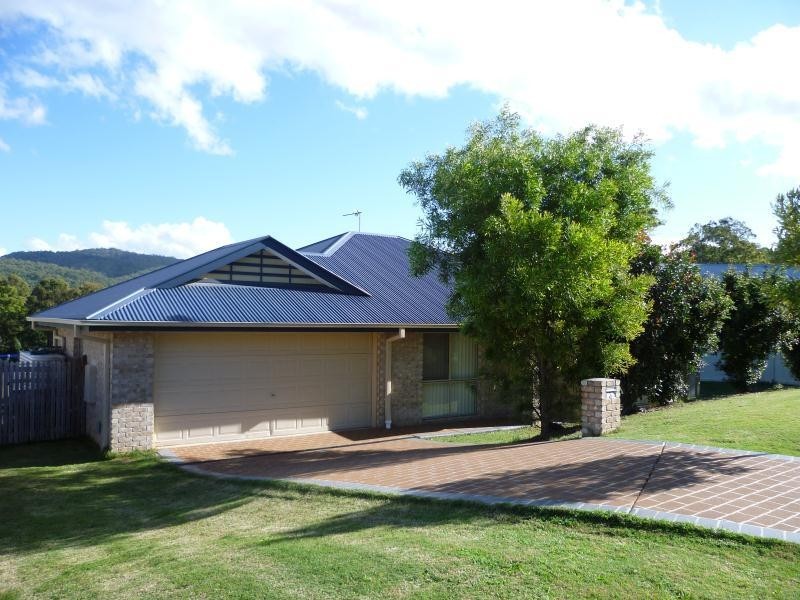 6 Crystal Court, Upper Coomera QLD 4209