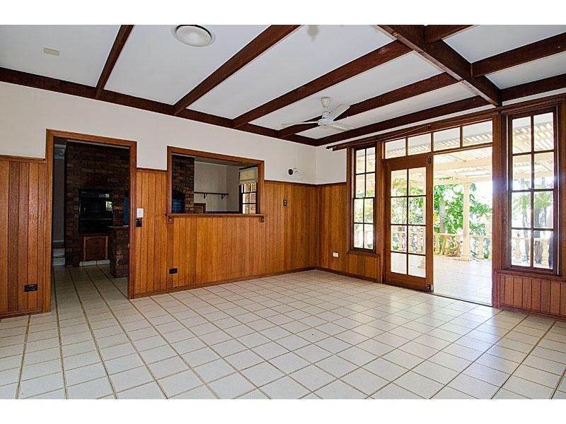 8 Kilkenny Court, Sorrento QLD 4217