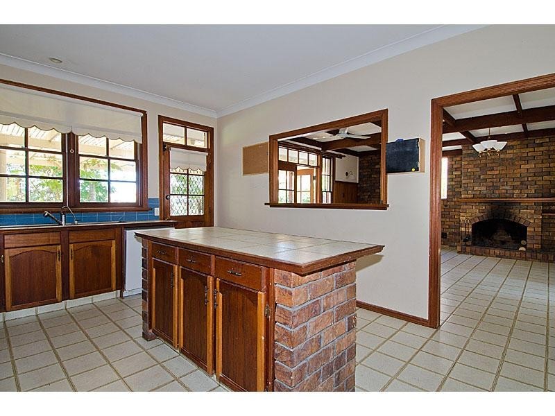 8 Kilkenny Court, Sorrento QLD 4217