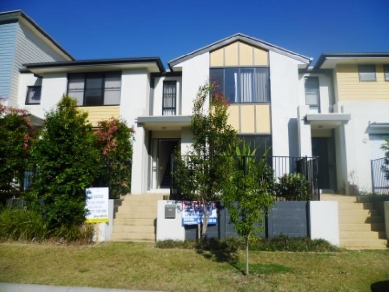 3/23 Park Esplanade, Coomera QLD 4209