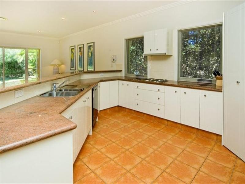 3172 Riverleigh Drive, Hope Island QLD 4212