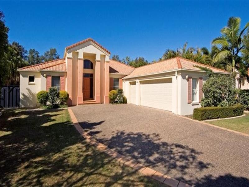 3172 Riverleigh Drive, Hope Island QLD 4212