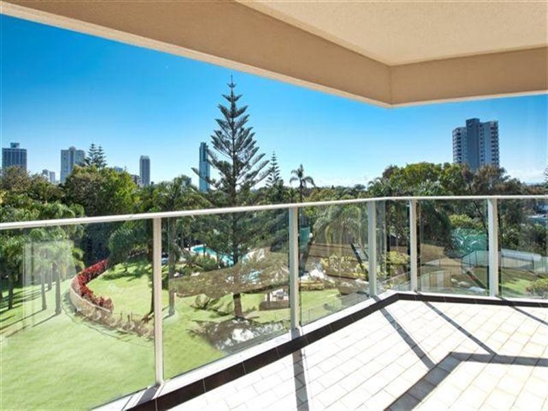 2 Admiralty Drive – Atlantis East, Surfers Paradise QLD 4217