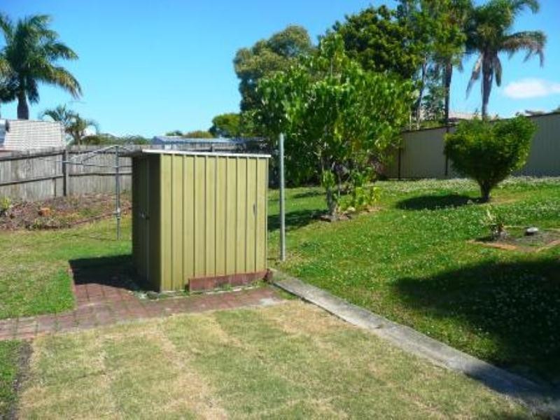 130 Olsen Avenue, Arundel QLD 4214