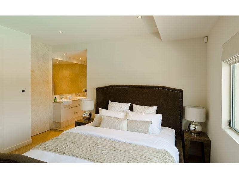 42 Salerno Street, Isle Of Capri QLD 4217