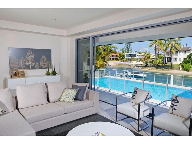 42 Salerno Street, Isle Of Capri QLD 4217