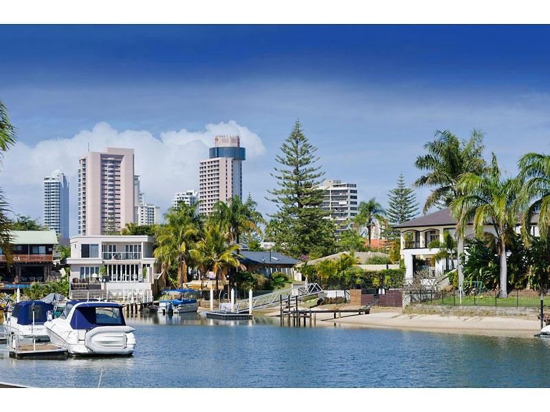 42 Salerno Street, Isle Of Capri QLD 4217
