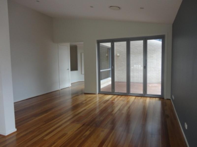 4 Goundry Drive, Holmview QLD 4207