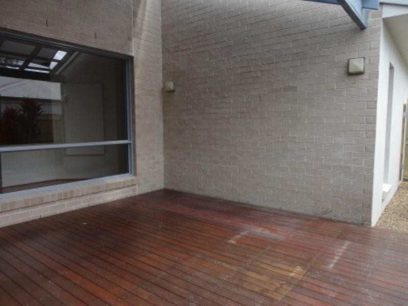 4 Goundry Drive, Holmview QLD 4207