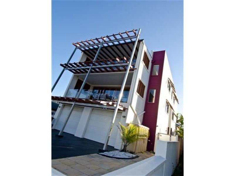 1/92 Seagull Avenue, Mermaid Beach QLD 4218